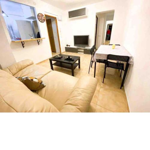 Precioso APT en centro fútbol? 1min Playa?10min
