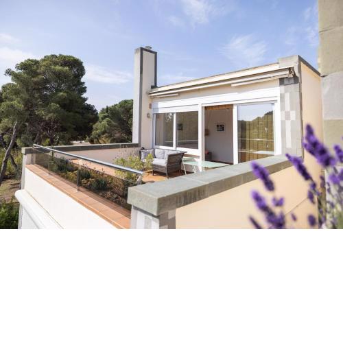 Precioso ático ideal parejas con vistas