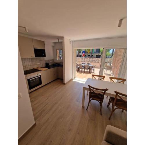 ¡Precioso bajo a estrenar!