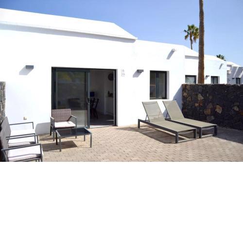 Precioso bungalow a 150 metros del mar.