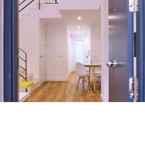 Precioso duplex con patio junto a la Catedral