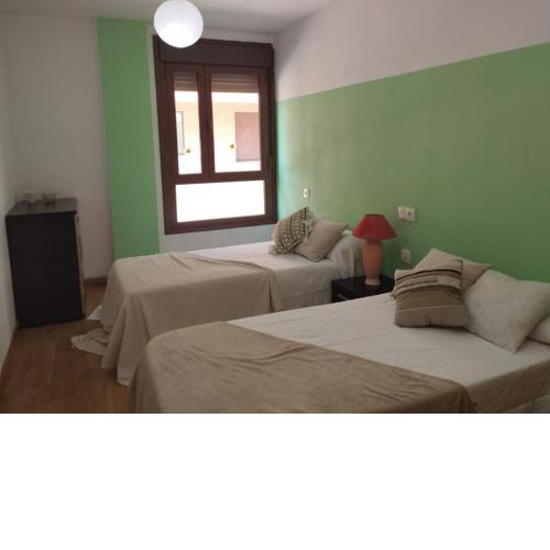 Precioso piso con ducha hidromasaje VUT-LE-726
