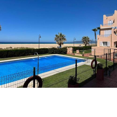 Precioso Piso Duplex En Primera Linea de playa Los Lances, Tarifa Direct