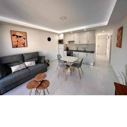 Precioso y nuevo apartamento de 1 habitación en Mareverde