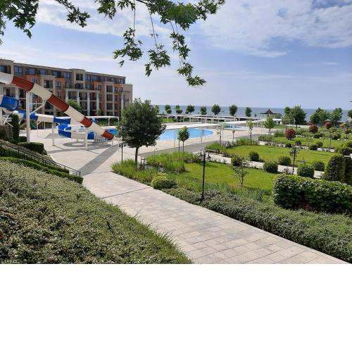 Premier Beach 2025