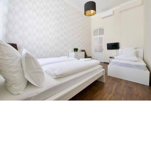 Premium Apartment by Hi5-Vaci str. 3 bedroom (219)