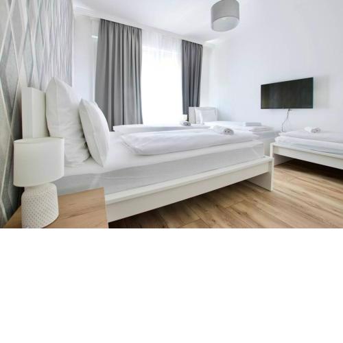 Premium Apartment by Hi5-Vaci str. 3 bedroom (220)
