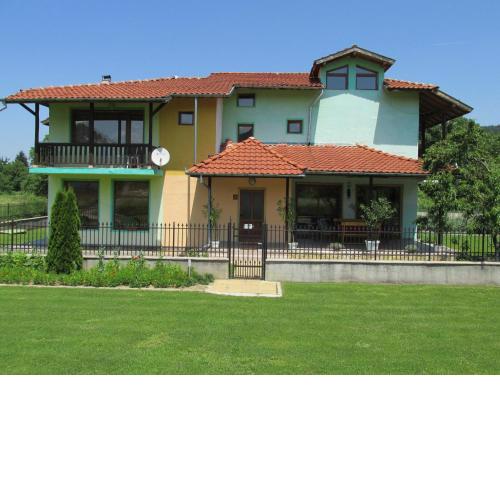 Pri Orehite Guesthouse