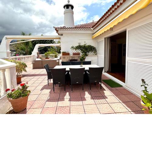 Prime Penthouse Rosaleda