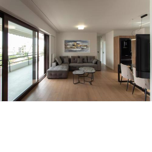 Prime penthouse