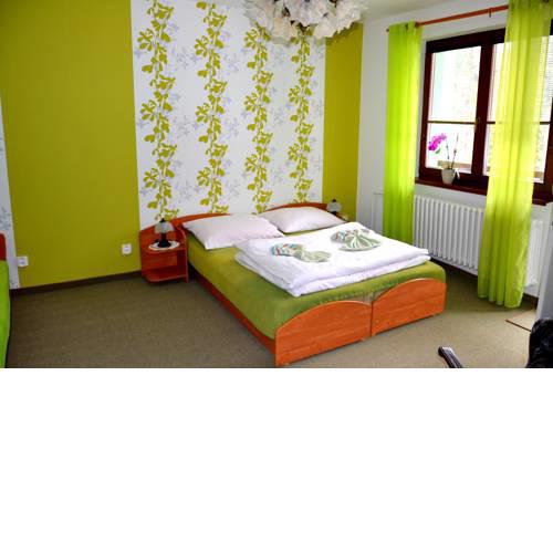 Privat Nela