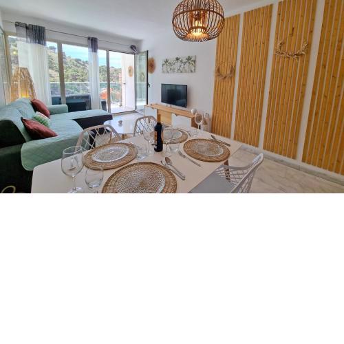 Private balcony, sunny all year round, with nice views