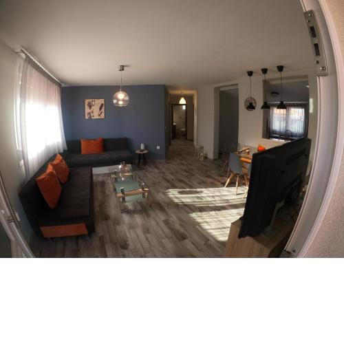 Private Modern Apartment