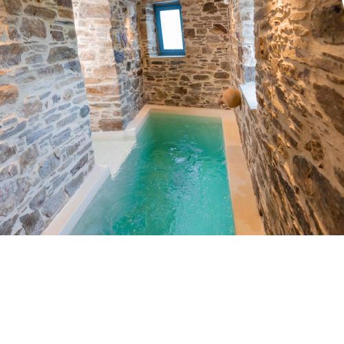 Private Pool Palia Mandra