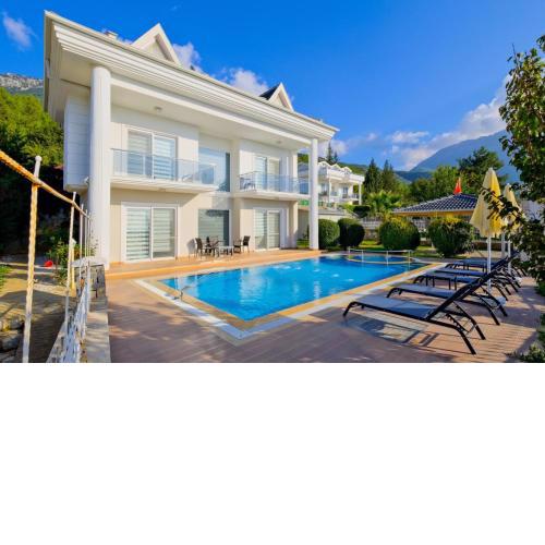 Private Pool Villa with Luxury Architecture for 8 People in Fethiye, Ölüdeniz - AWZ 206