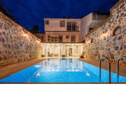 Private Pool with Sea View for 8 People in Muğla, Fethiye - AWZ 208