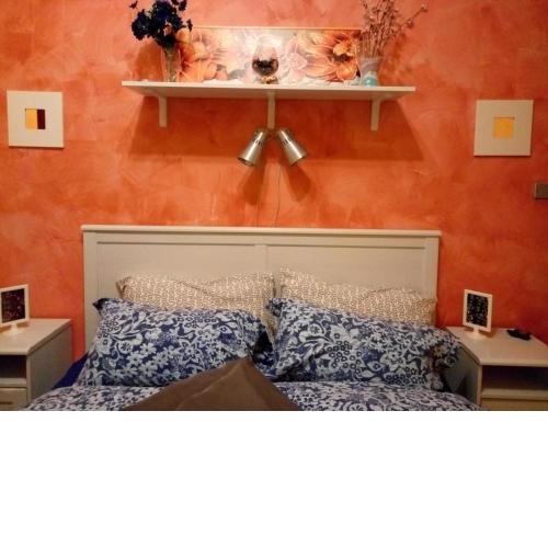 Private Room stanza privata with private bathroom - shared kitchen and beautiful terrace on Taormina Center Hostel Taormina
