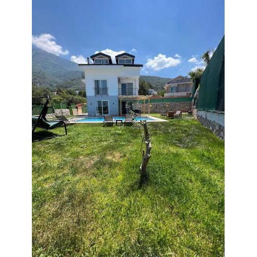 Private Vİlla with Pool & Garden