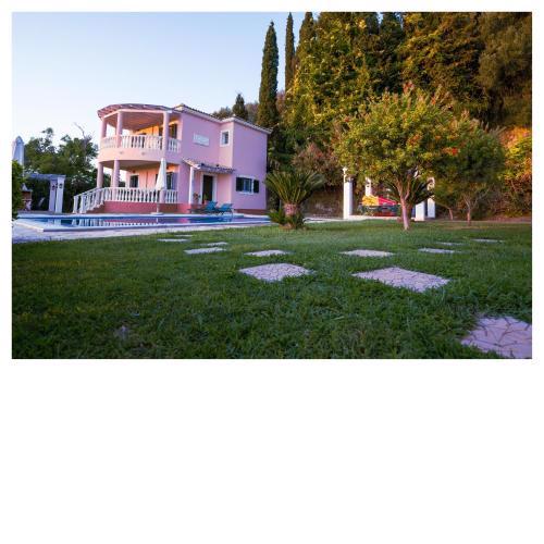 Private Villa's in NW Corfu with Pool
