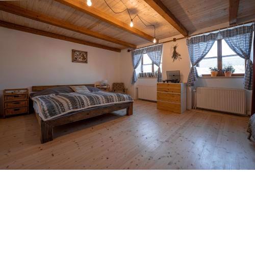 Přízemí vesnické usedlosti - Cozy village homestead
