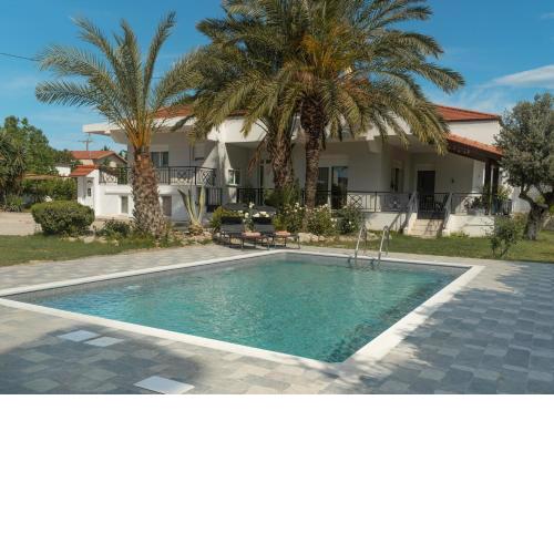 Propodes Luxury Villa