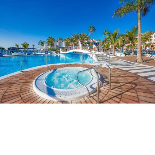 PS3 beach & all amenities