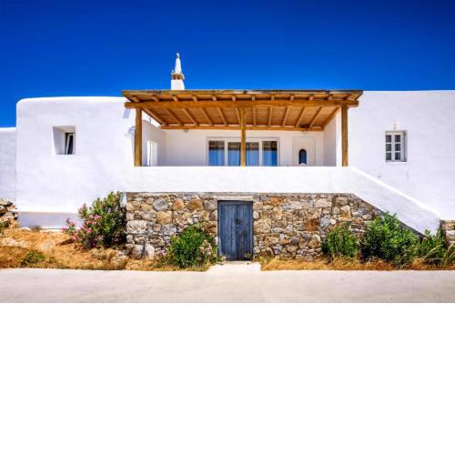 Psarou Residence