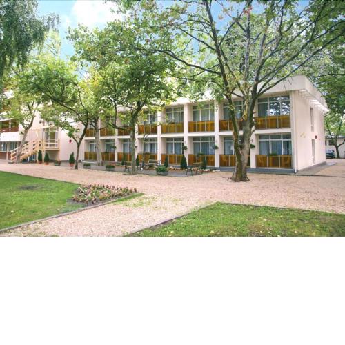 PSZ Hotel Beach Földvár