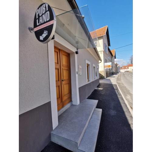 PUBYLAND ROOMS & APARTMENTS