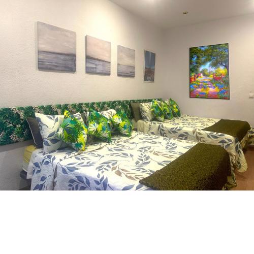PUERTA DEL SOL Carretas APARTAMENTS & Rooms