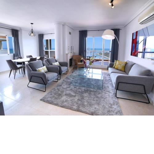 Puerto y Mar Apartments
