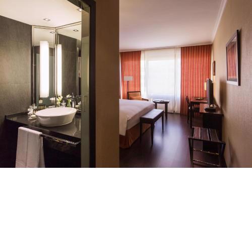 Pullman Madrid Airport & Feria