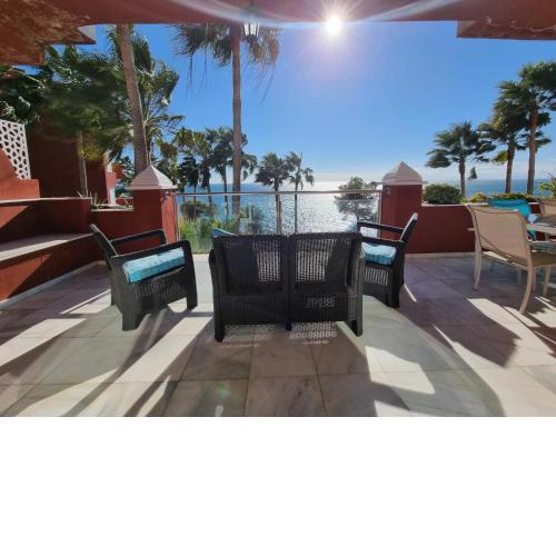 PUNTA PLATA BEACH CENTER