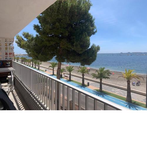 Punto Properties Holiday Rentals "Front Line Lo Pagan"
