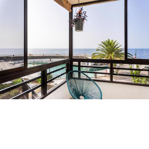 Pure Oasis Sea Views by Eden Rentals