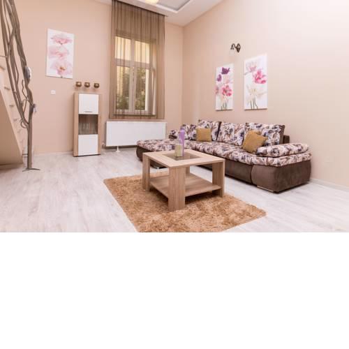 Purple Rain Apartment - FREE PARKING