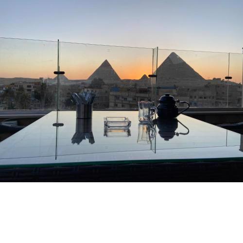 Pyramids best holiday inn