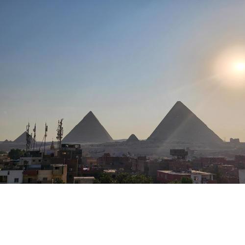 Pyramids Key