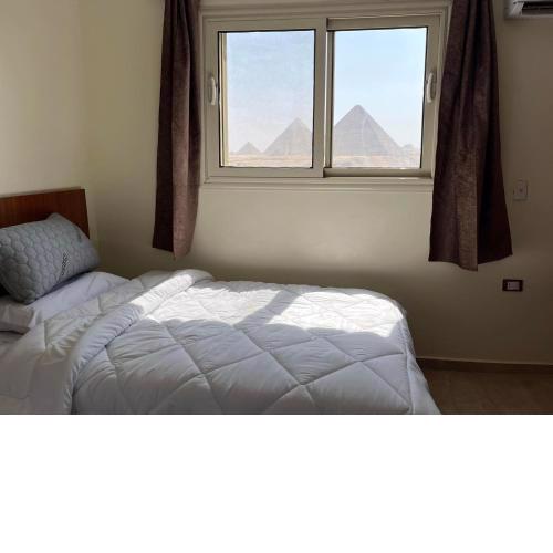 pyramids window1