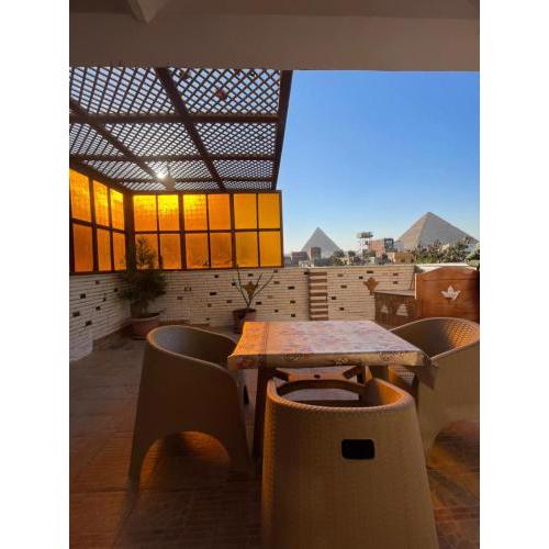 Pyramids Wonders inn