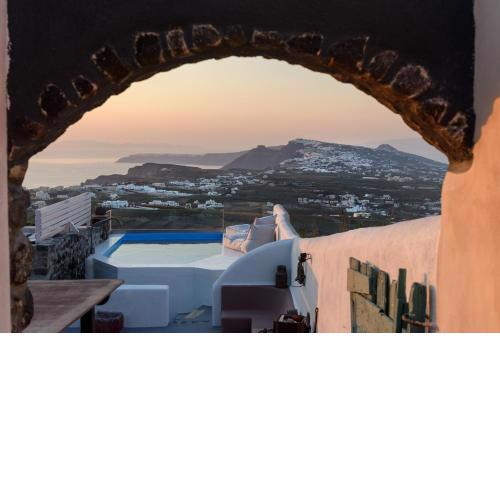Pyrgos 1870, A restored Winery
