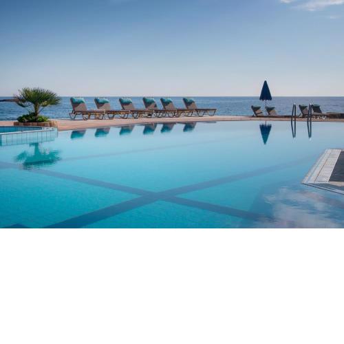 Pyrgos Beach Hotel Apartments