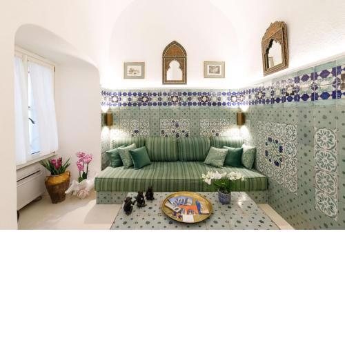 Qasar Luxury Suite - in Capri's Piazzetta