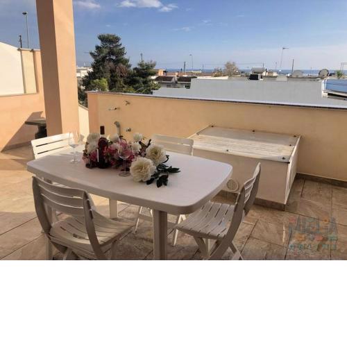 Quadrilocale vista mare n 2
