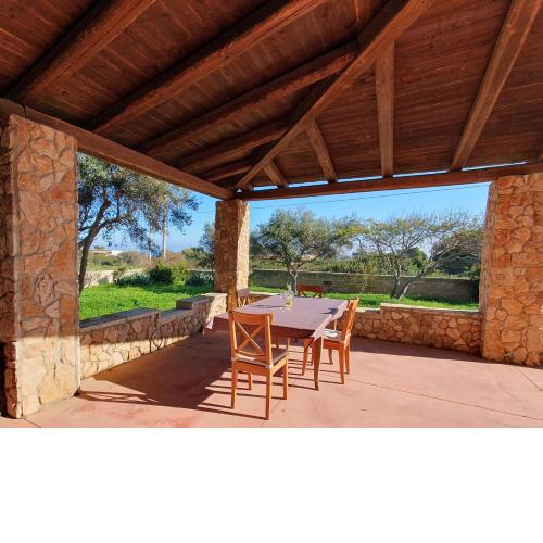 Quaint Sicilian villa in the Plemmerio coast