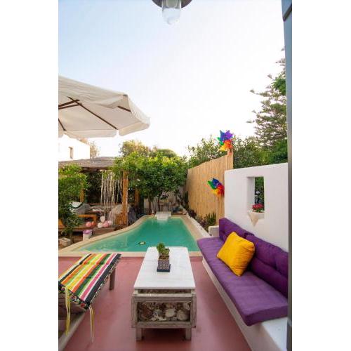 Quartano Paros Residence
