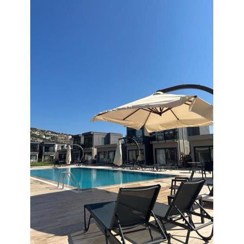 Quasar Suites
