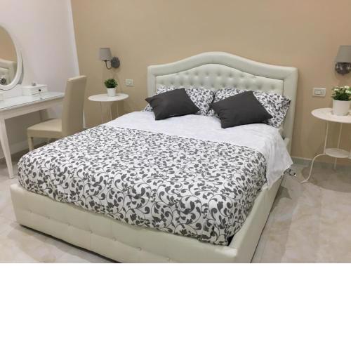Queen Chic Apartment
