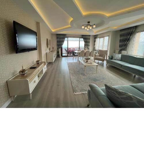 Quenn`s House
