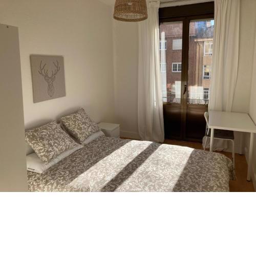 Quevedo Suites 2 - Totalmente equipado al lado de San Marcos - Toallas, Wifi y mucho mas